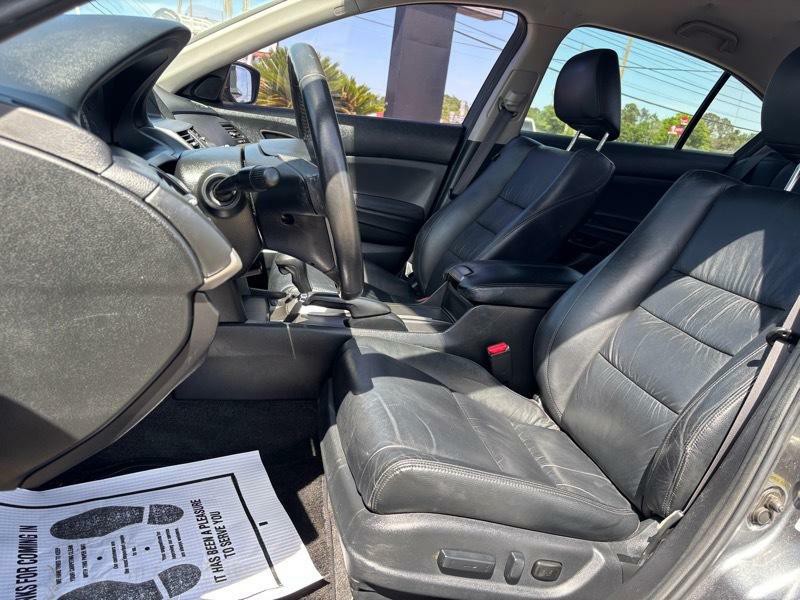2012 Honda Accord Image 11