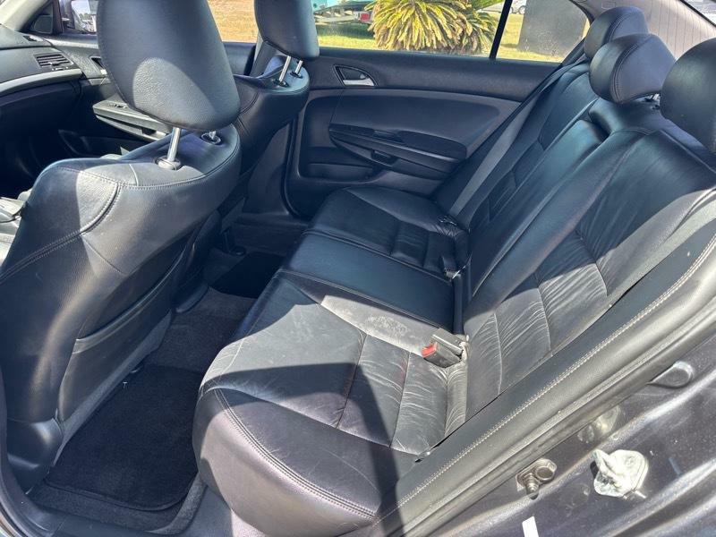 2012 Honda Accord Image 12
