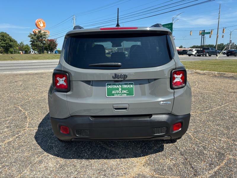 2019 Jeep Renegade Image 4