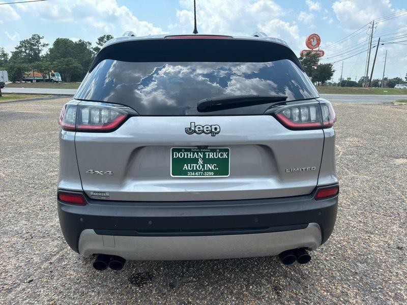 2019 Jeep Cherokee Image 4