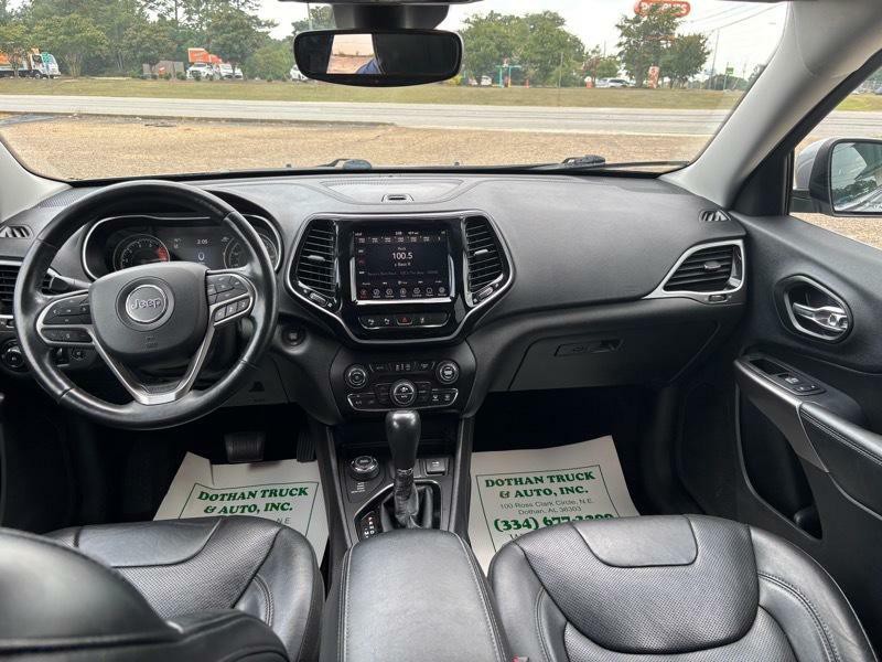 2019 Jeep Cherokee Image 9