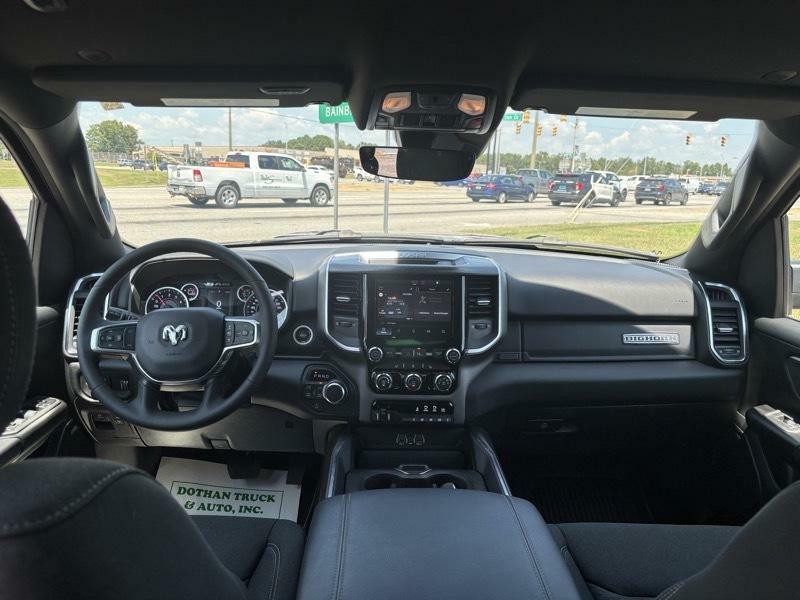 2026 RAM 1500 Image 9