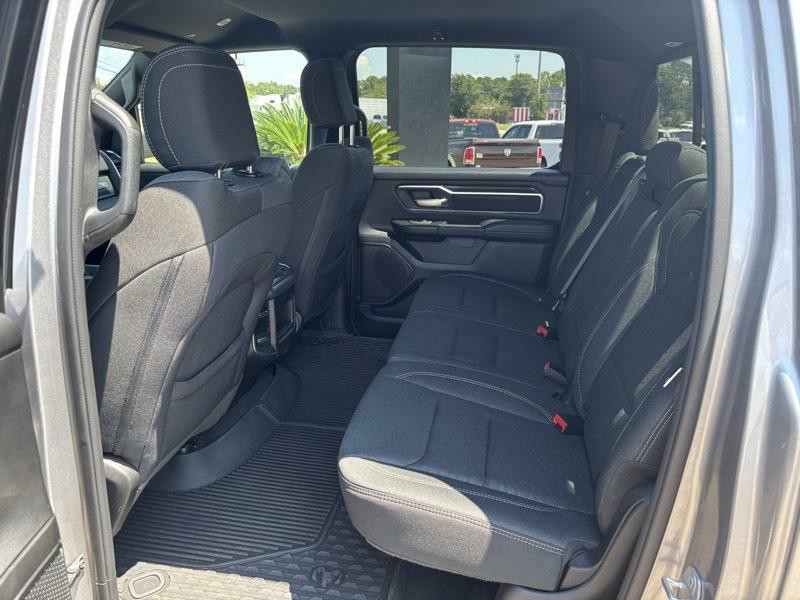 2026 RAM 1500 Image 14