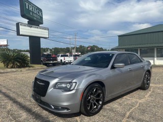 Image for 2016 Chrysler 300 S V6 ID: 7659482