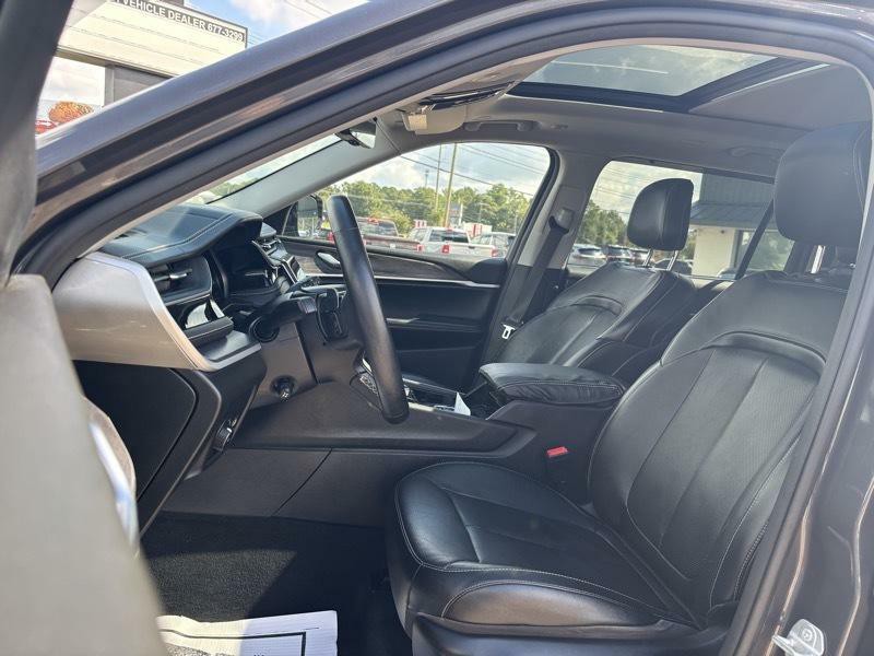 2022 Jeep Grand Cherokee Image 13