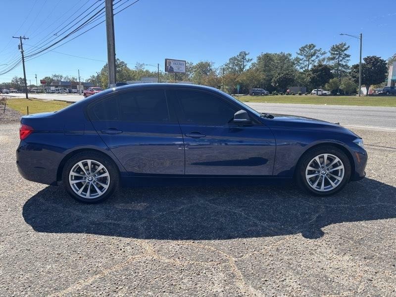 2018 BMW 3 Series Image 6