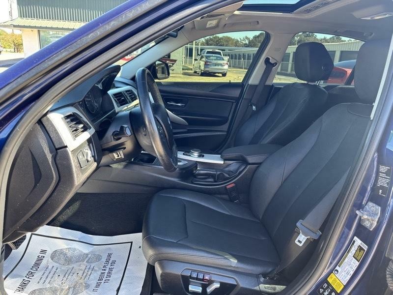 2018 BMW 3 Series Image 13