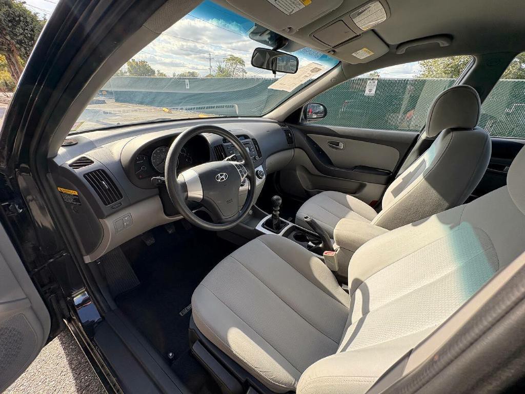 2009 Hyundai Elantra Image 13