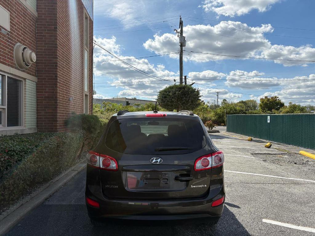 2011 Hyundai Santa Fe Image 6