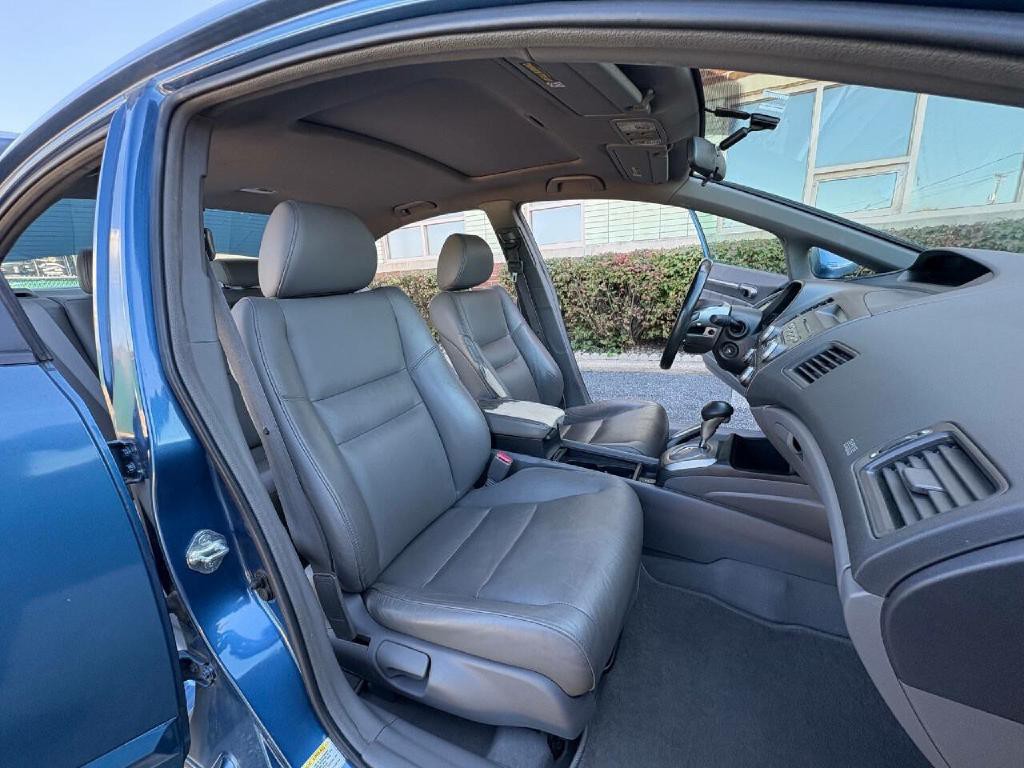 2008 Honda Civic Image 25