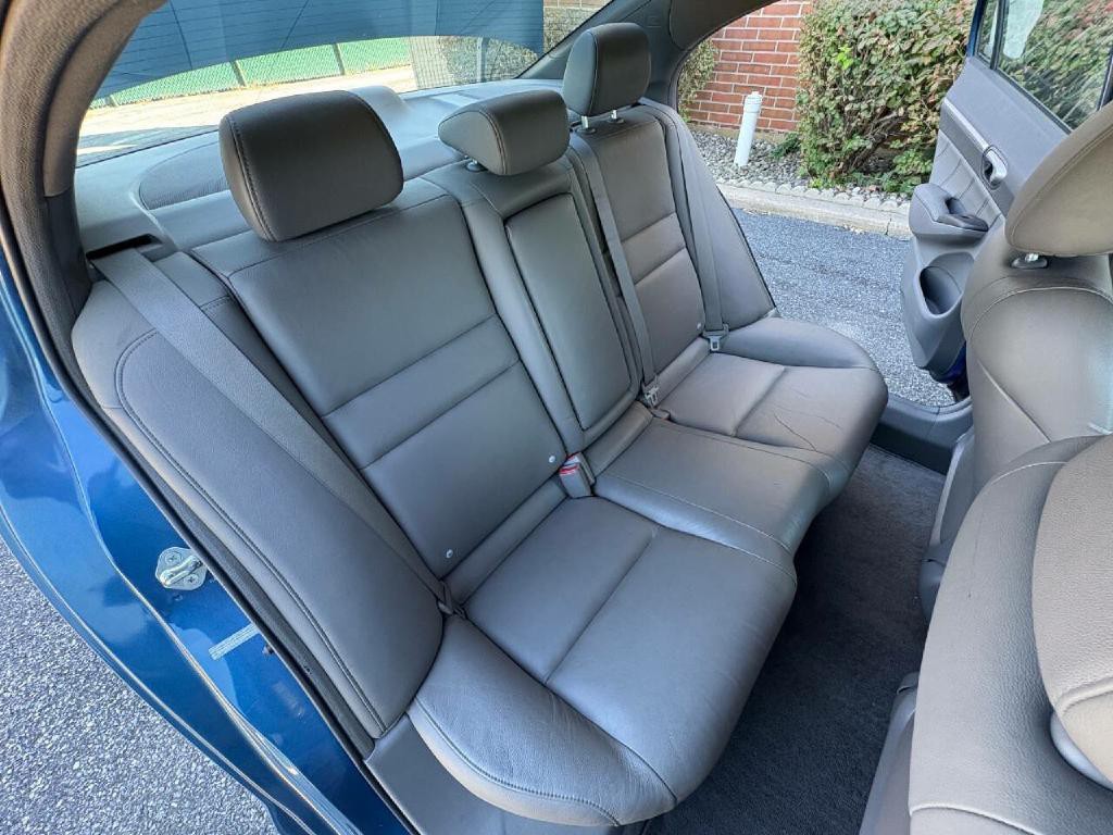 2008 Honda Civic Image 28