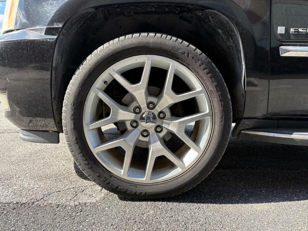 2007 Cadillac Escalade Image 10