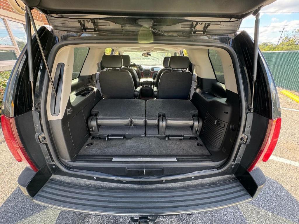 2007 Cadillac Escalade Image 22