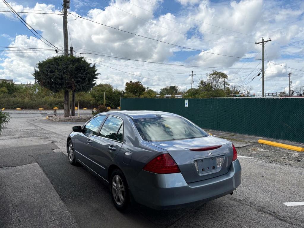 2007 Honda Accord Image 5