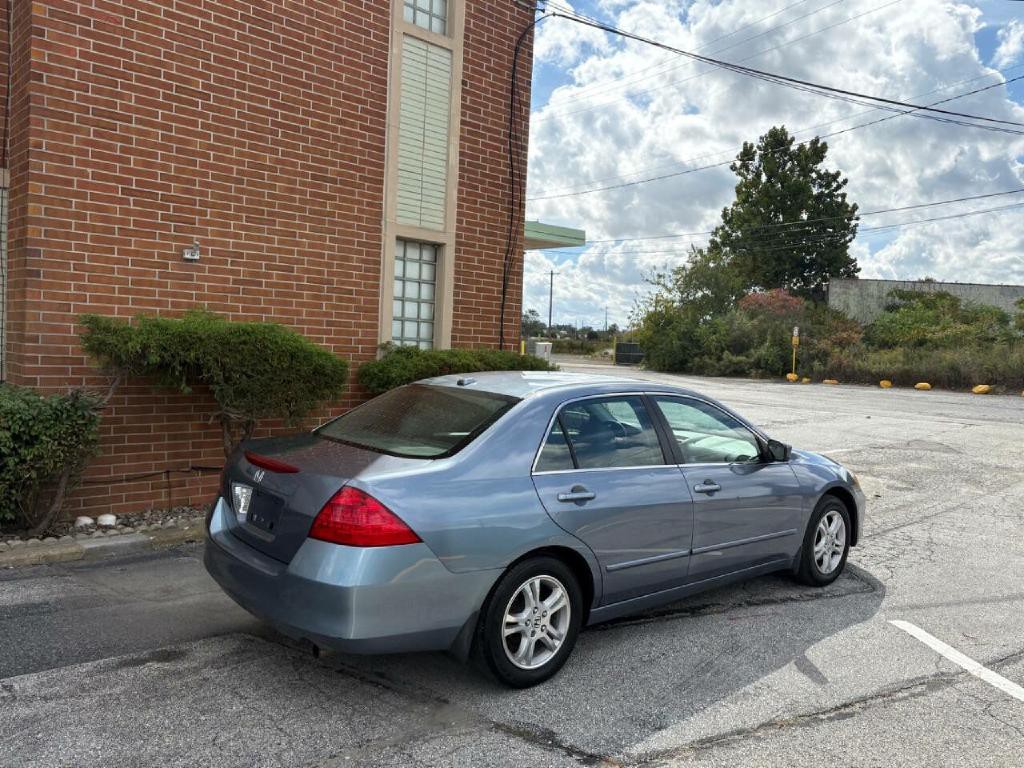 2007 Honda Accord Image 7