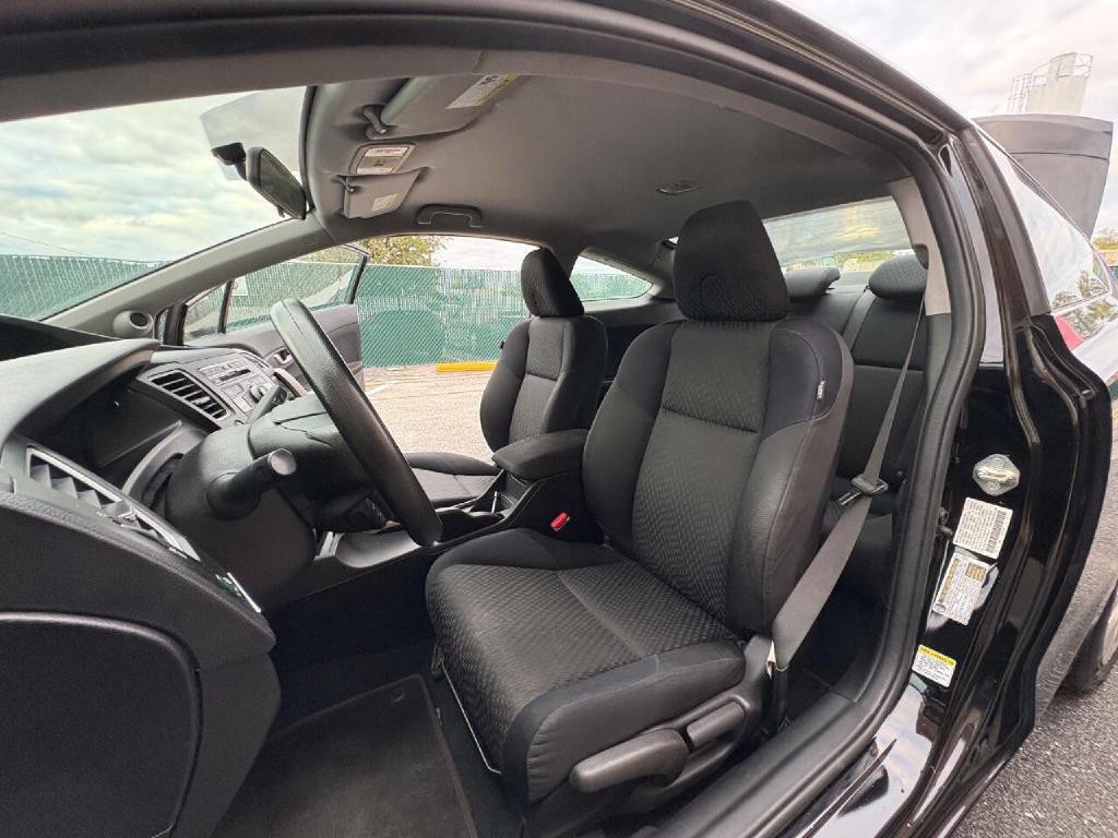 2015 Honda Civic Image 16