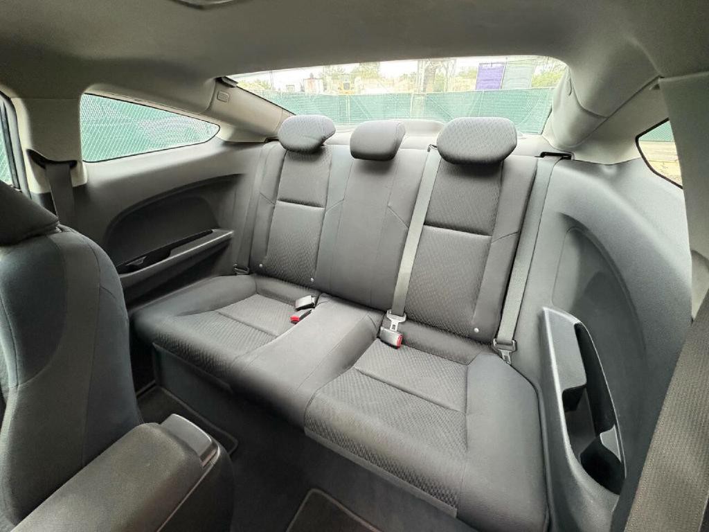 2015 Honda Civic Image 18