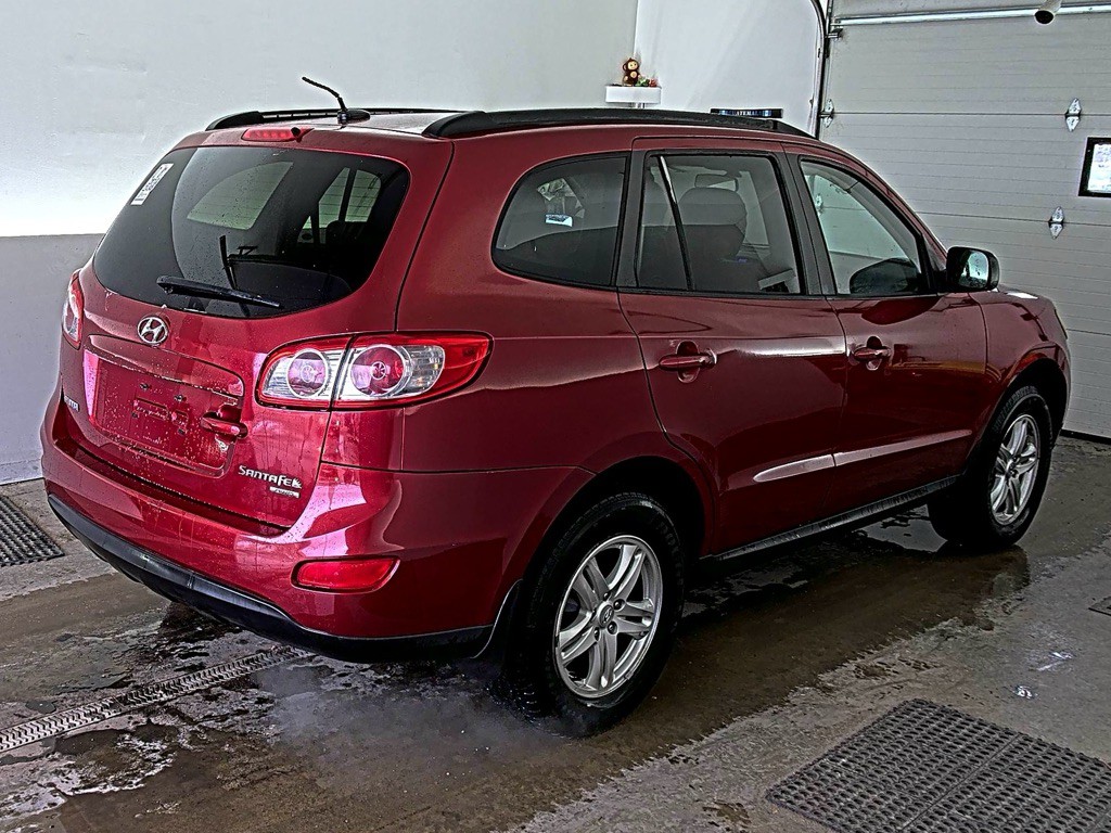 2010 Hyundai Santa Fe Image 3