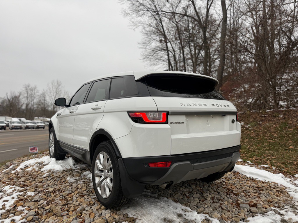 2019 Land Rover Range Rover Evoque Image 7