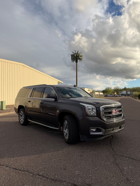 2018 GMC Yukon Image 3