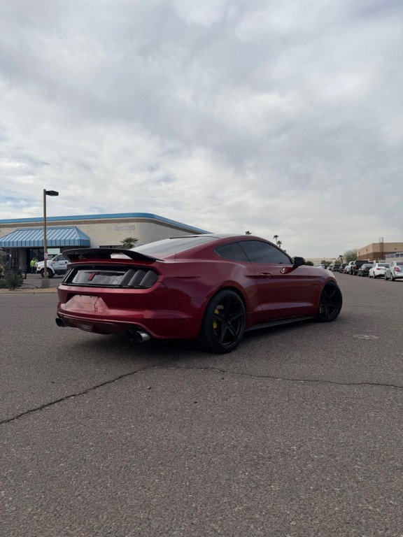 2017 Ford Mustang Image 3