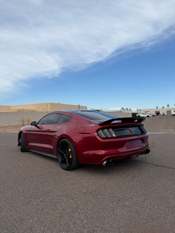 2017 Ford Mustang Image 5