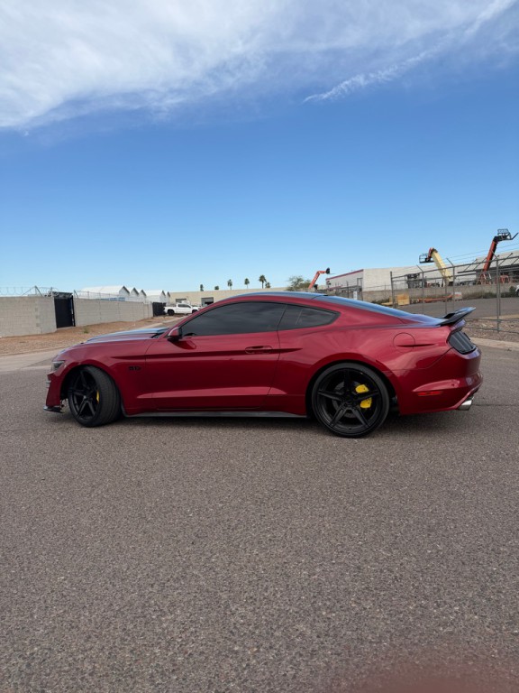 2017 Ford Mustang Image 6