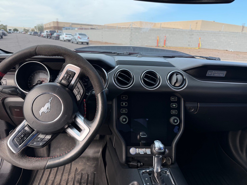 2017 Ford Mustang Image 7