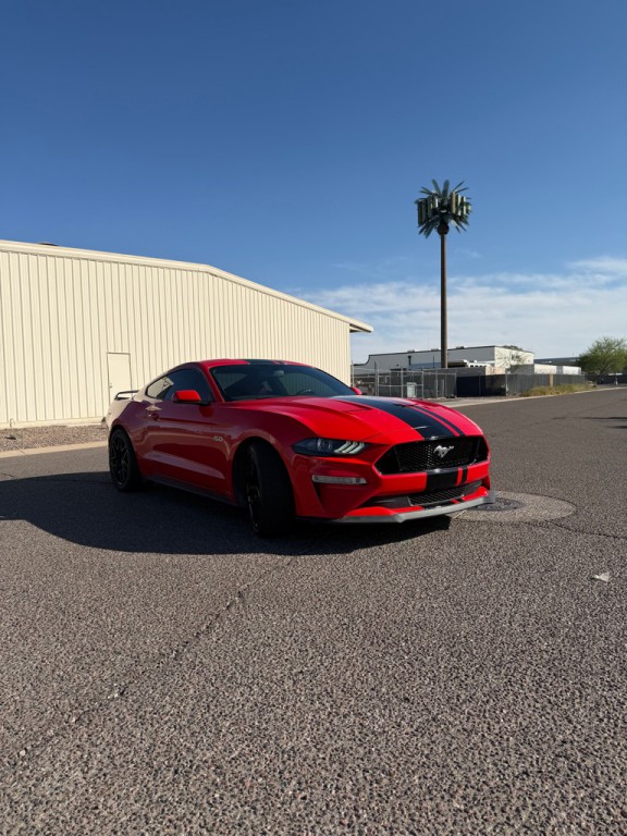 2019 Ford Mustang Image 2