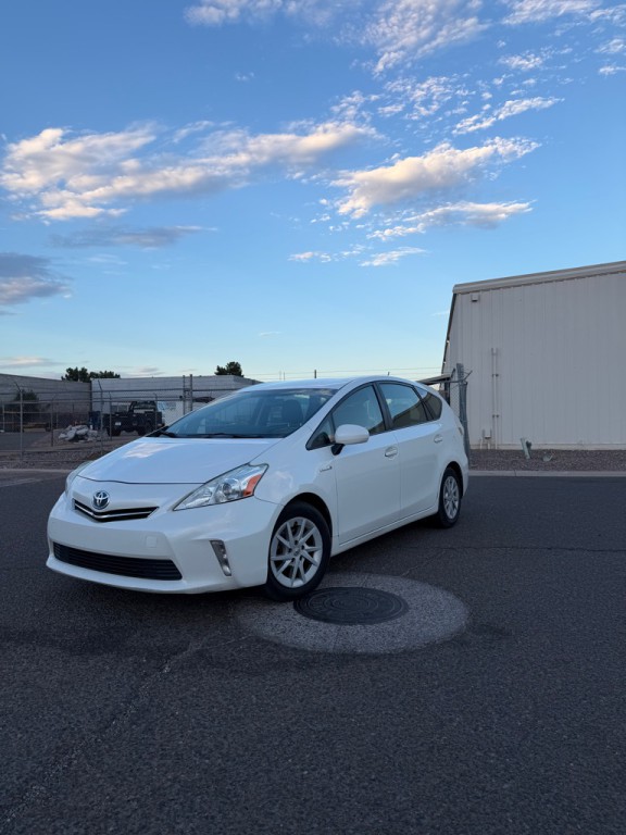 2014 Toyota Prius Image 6