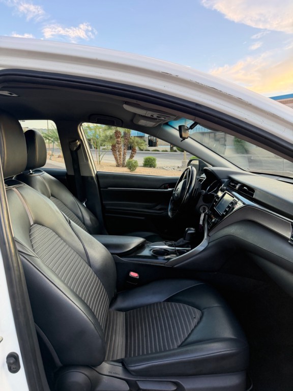 2020 Toyota Camry Image 6