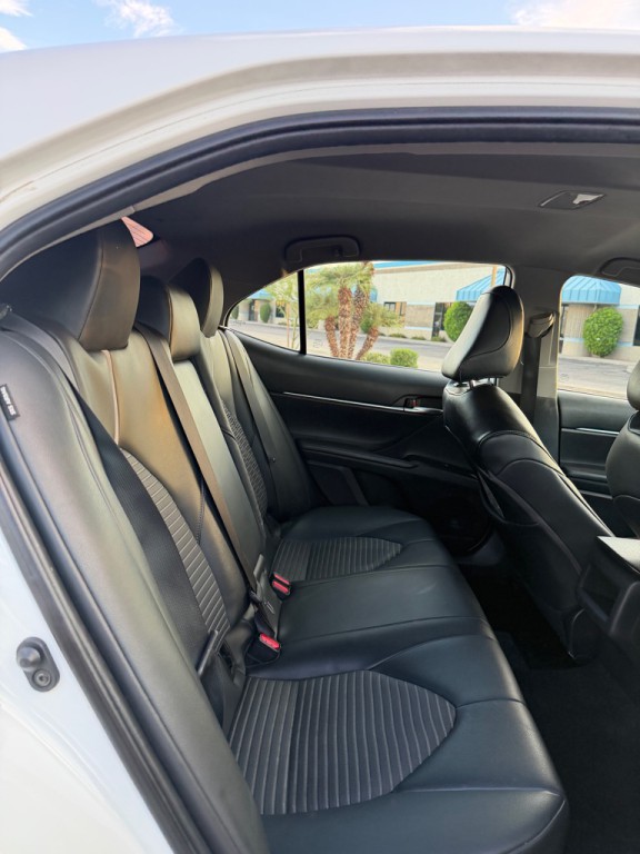 2020 Toyota Camry Image 7