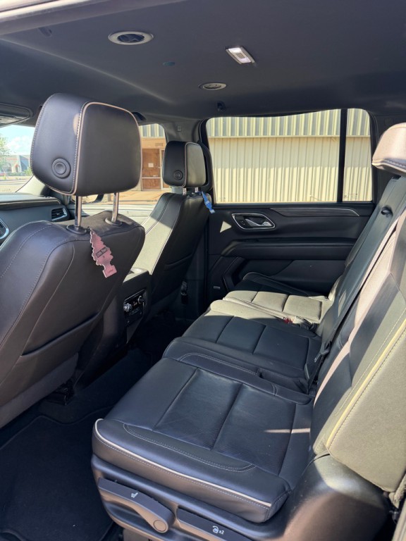 2023 GMC Yukon Image 9