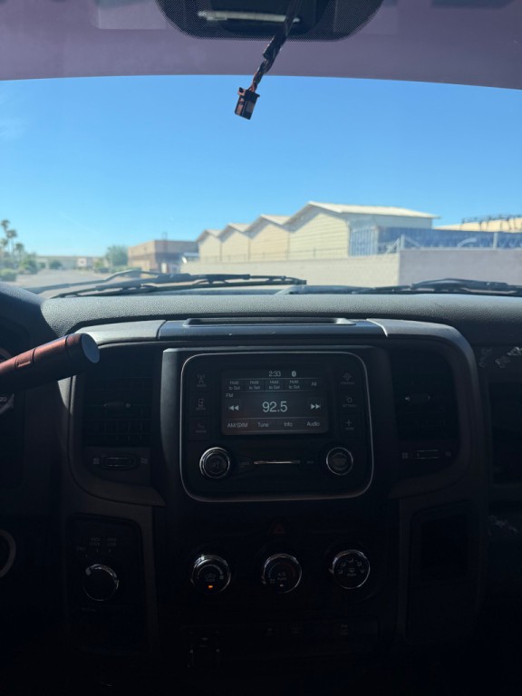 2015 RAM 1500 Image 7