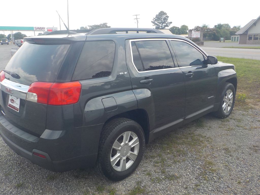 2011 GMC Terrain Image 3