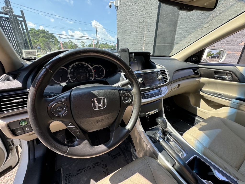 2013 Honda Accord Image 11
