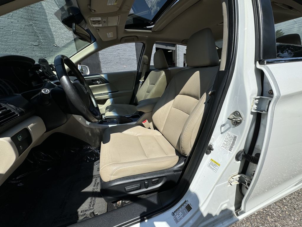 2013 Honda Accord Image 13
