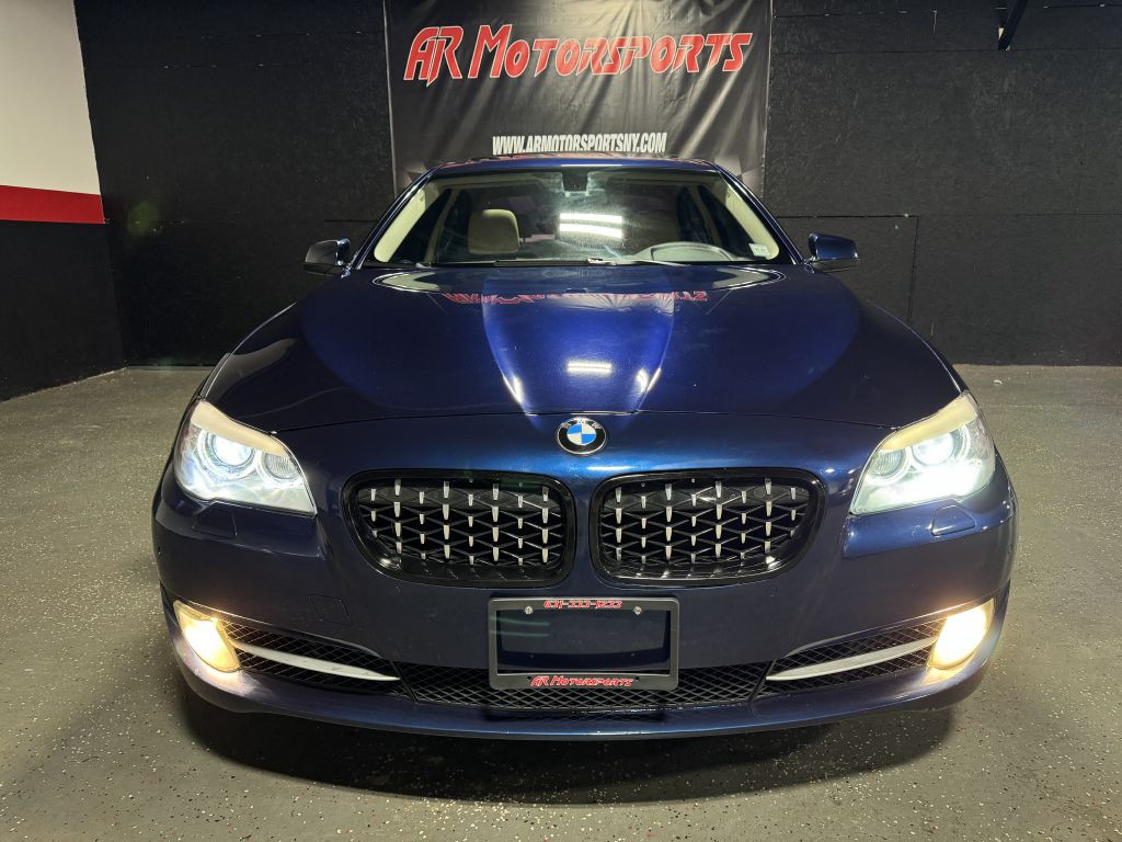 2013 BMW 5 Series Image 8