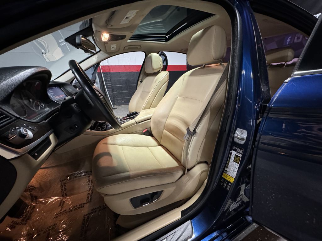 2013 BMW 5 Series Image 12