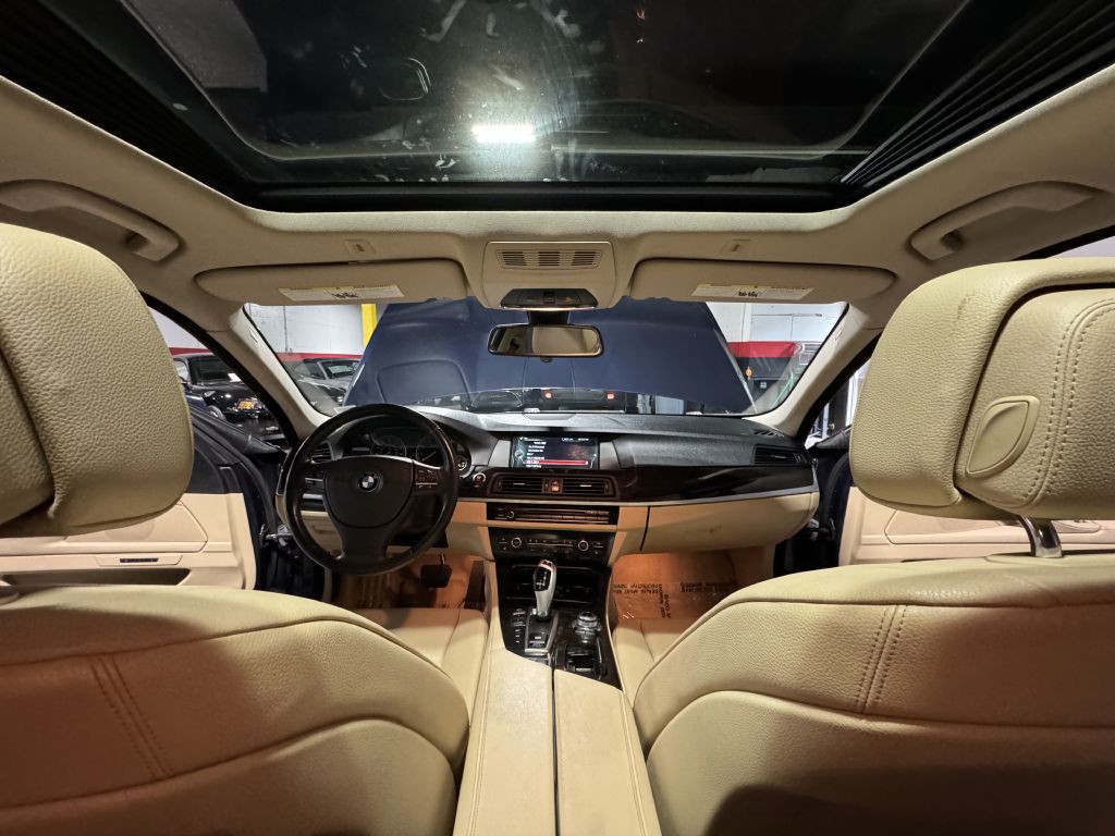 2013 BMW 5 Series Image 13