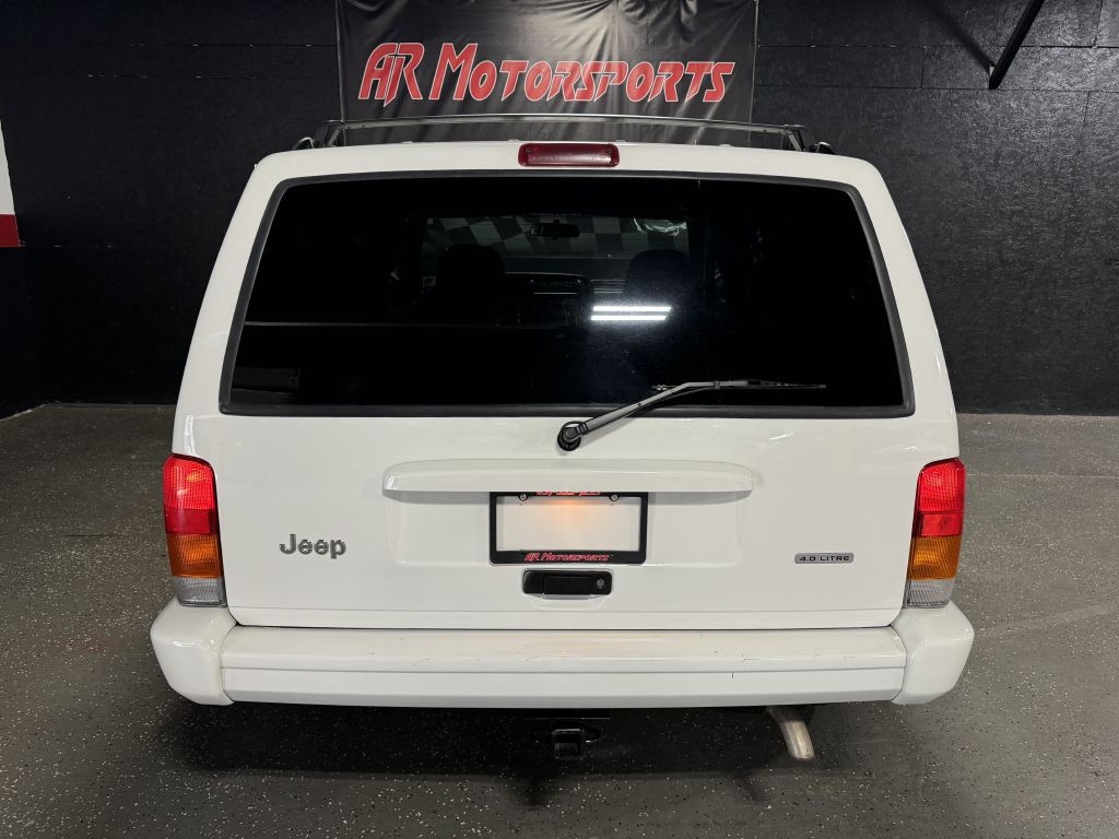 2001 Jeep Cherokee Image 4