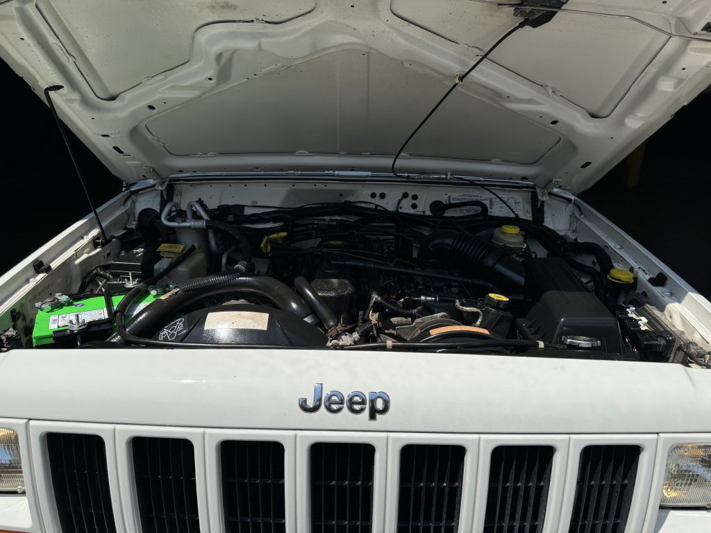 2001 Jeep Cherokee Image 12