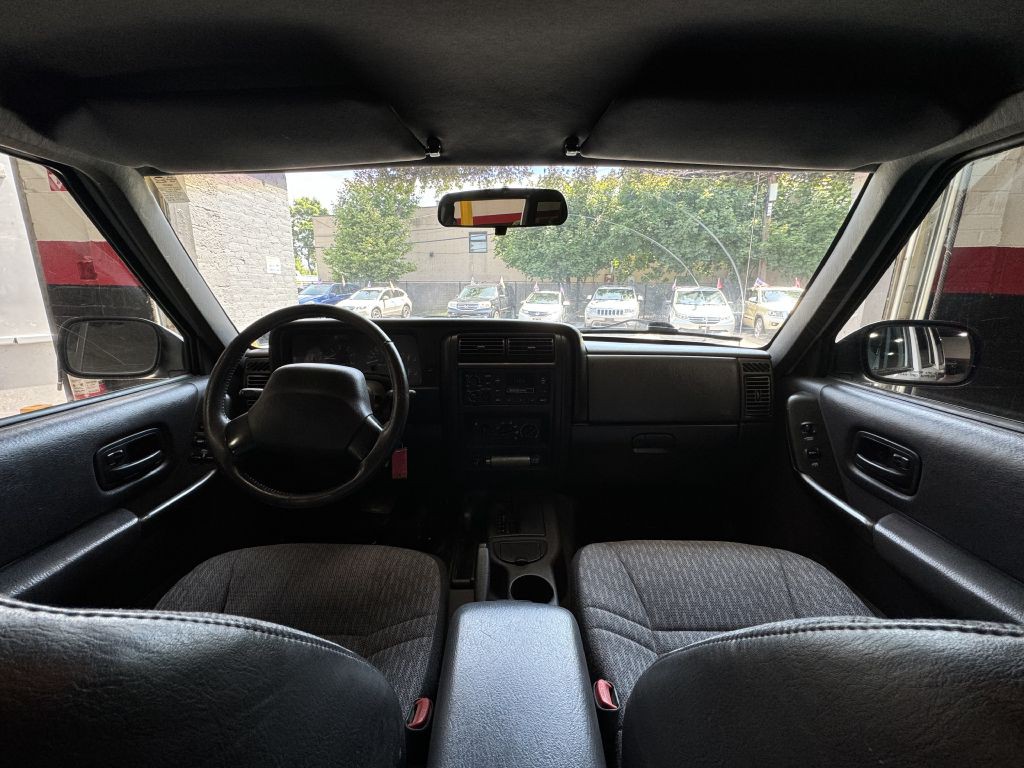 2001 Jeep Cherokee Image 20