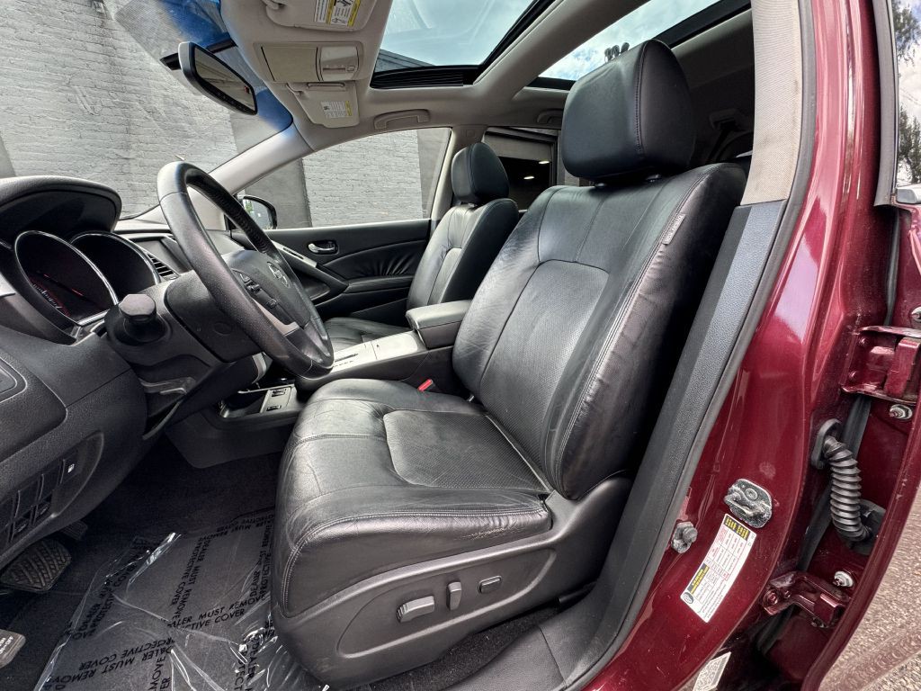 2010 Nissan Murano Image 12