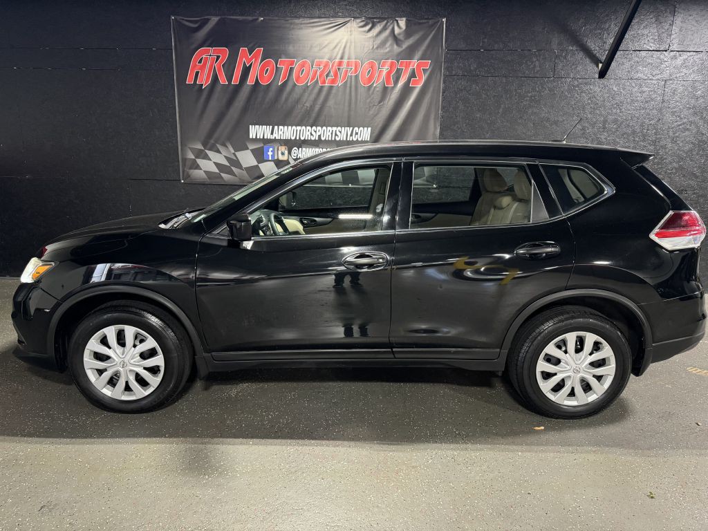 2016 Nissan Rogue Image 2