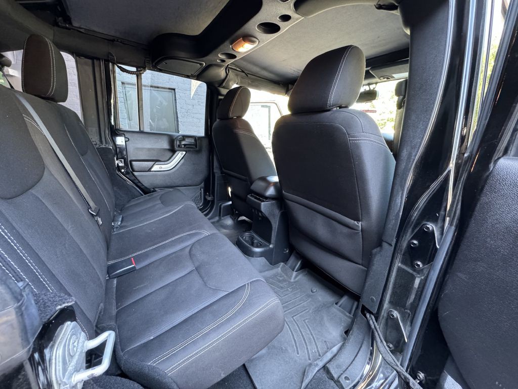 2015 Jeep Wrangler Unlimited Image 22