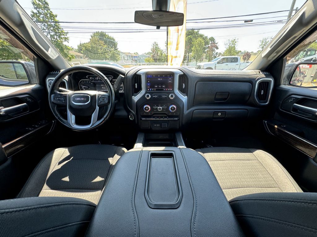 2020 GMC Sierra Image 16