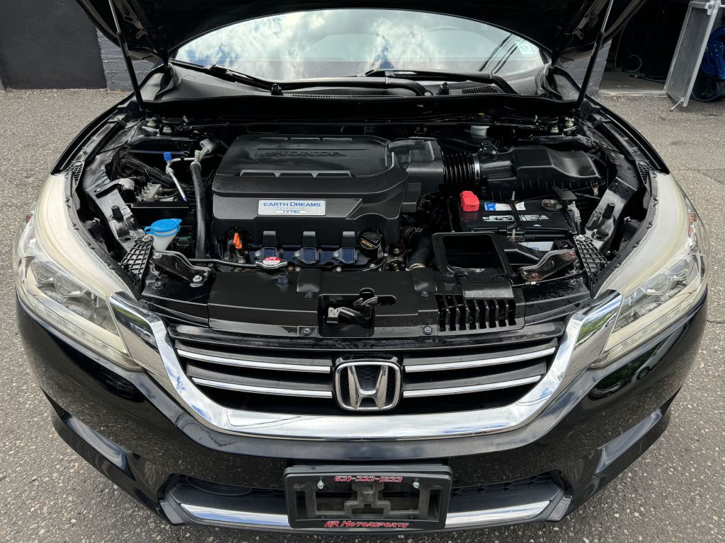 2015 Honda Accord Image 9