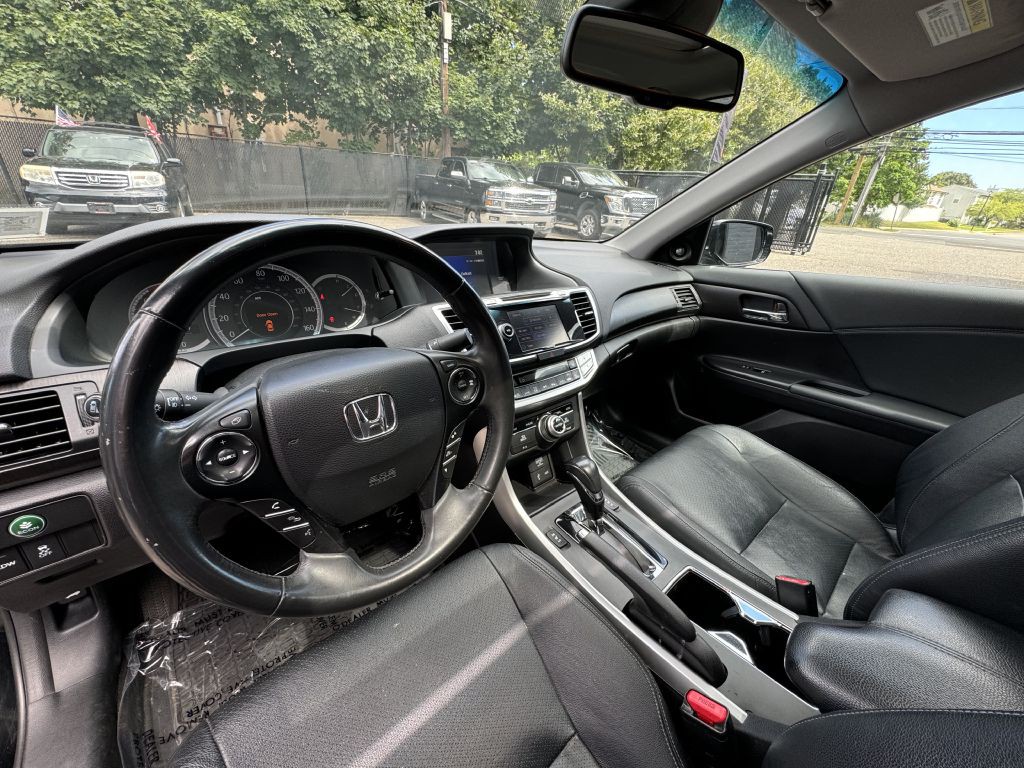 2015 Honda Accord Image 10