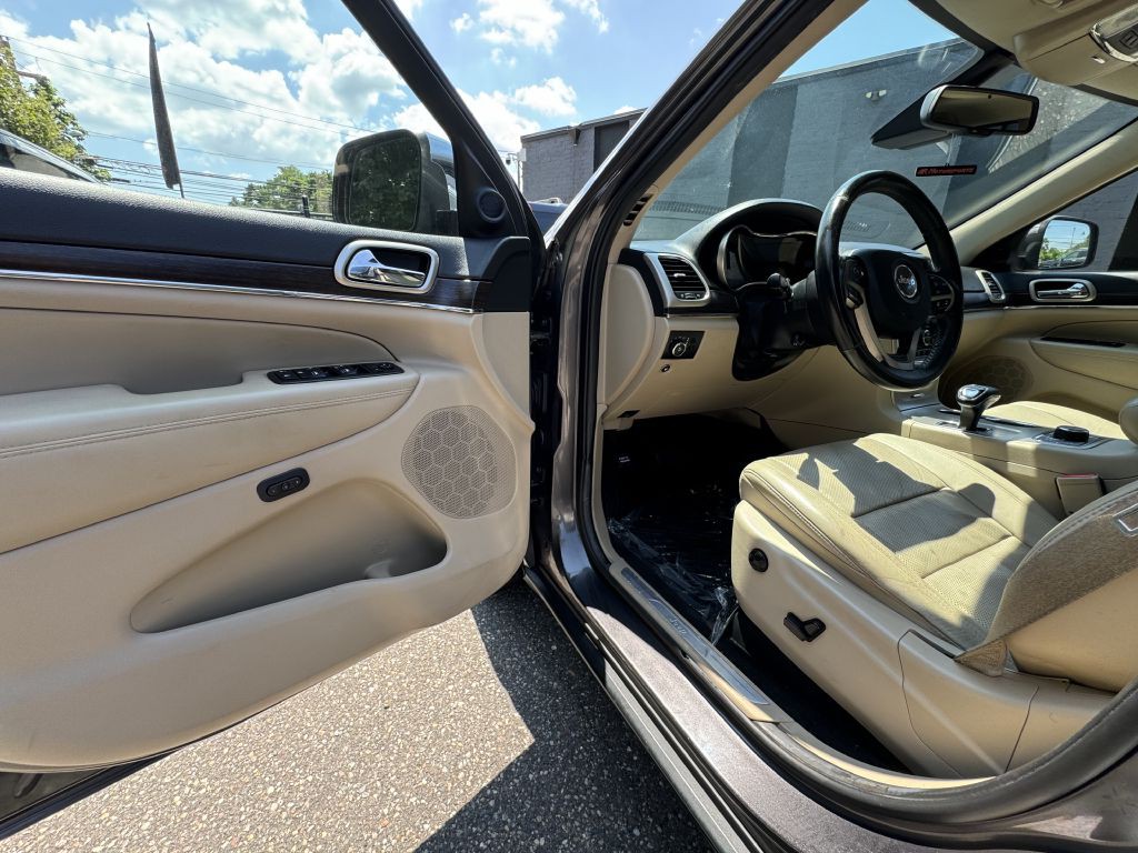 2014 Jeep Grand Cherokee Image 15